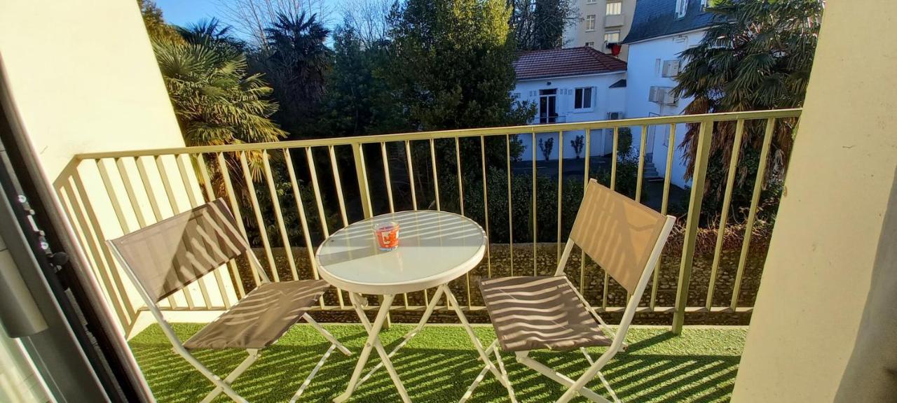 Au Petit Repere Palois -Studio - Centre Ville-Balcon-Wifi Fibre Pau Ngoại thất bức ảnh